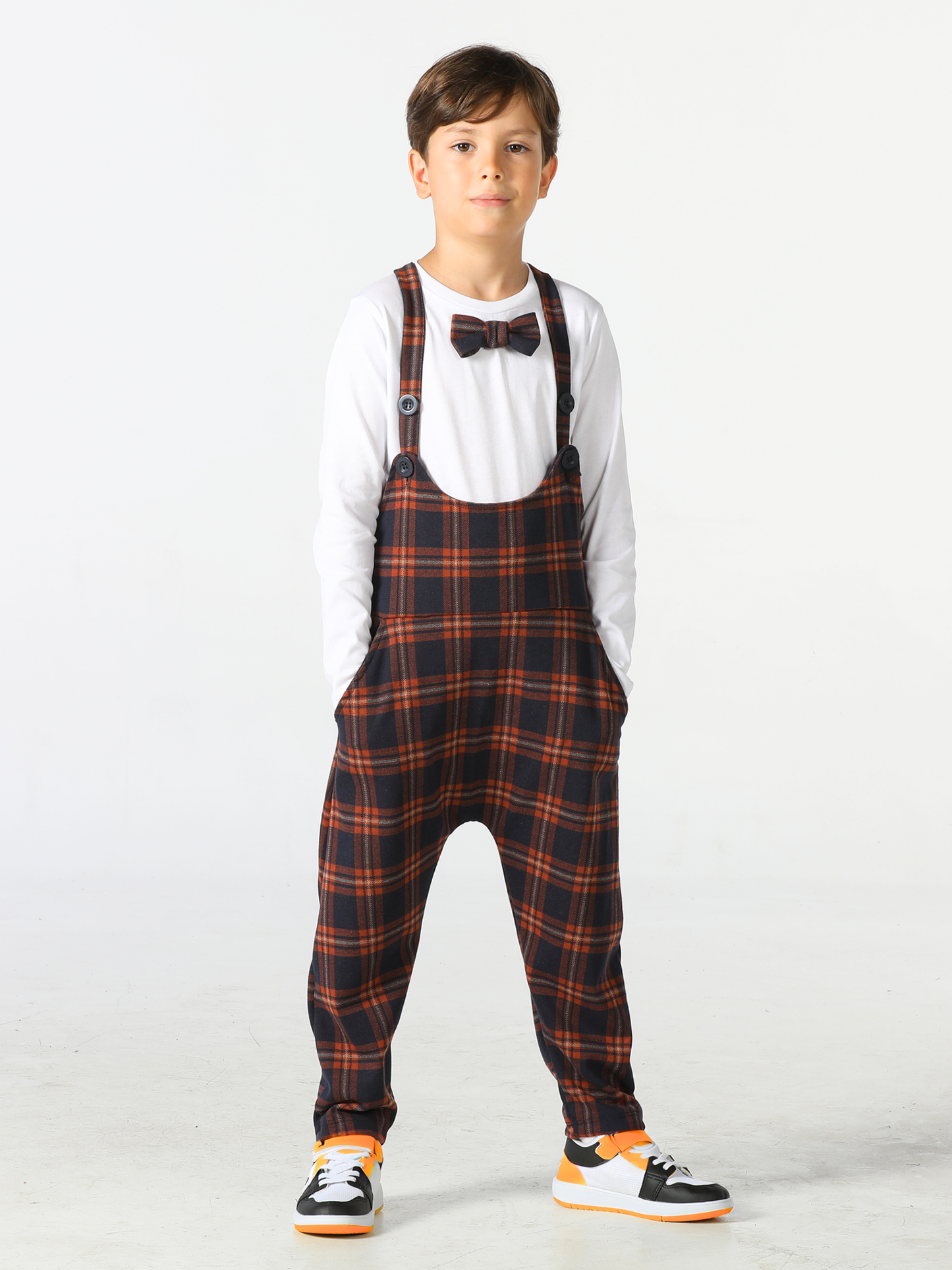 Checkered Jacquard Baggy Overalls and Bow Tie T-Shirt