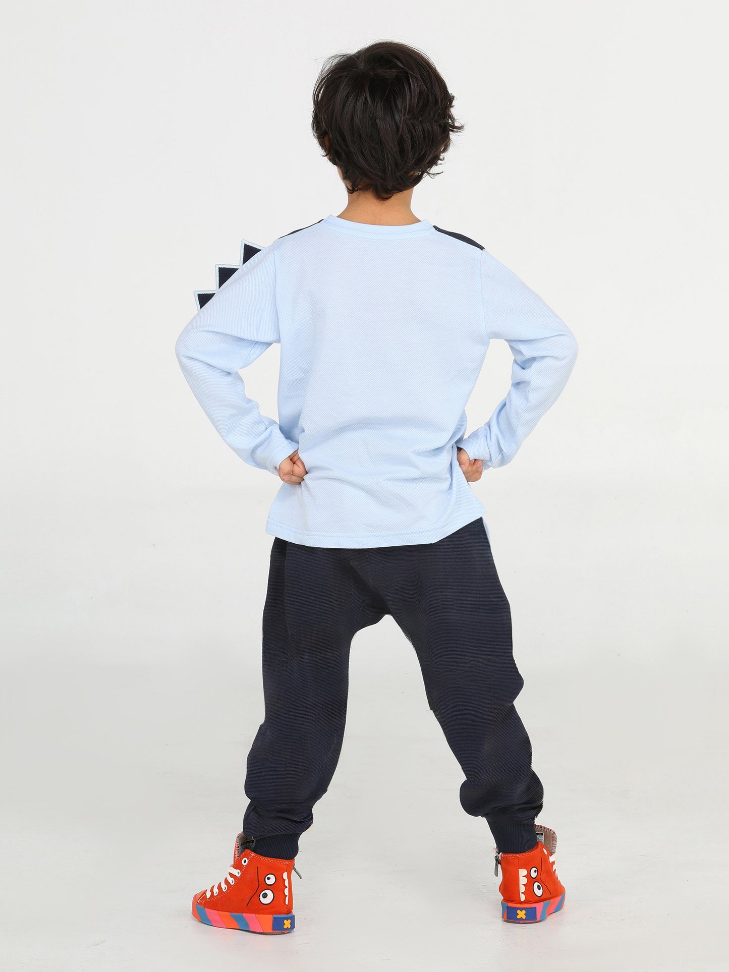 Roar Baggy Pants + Long Sleeve T-shirt