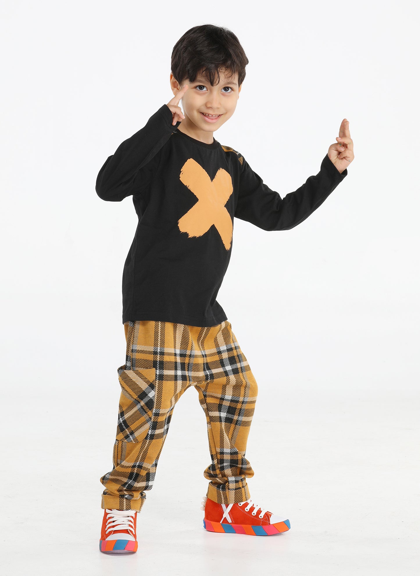 Black Baggy Pants + Long Sleeves T-shirt Set