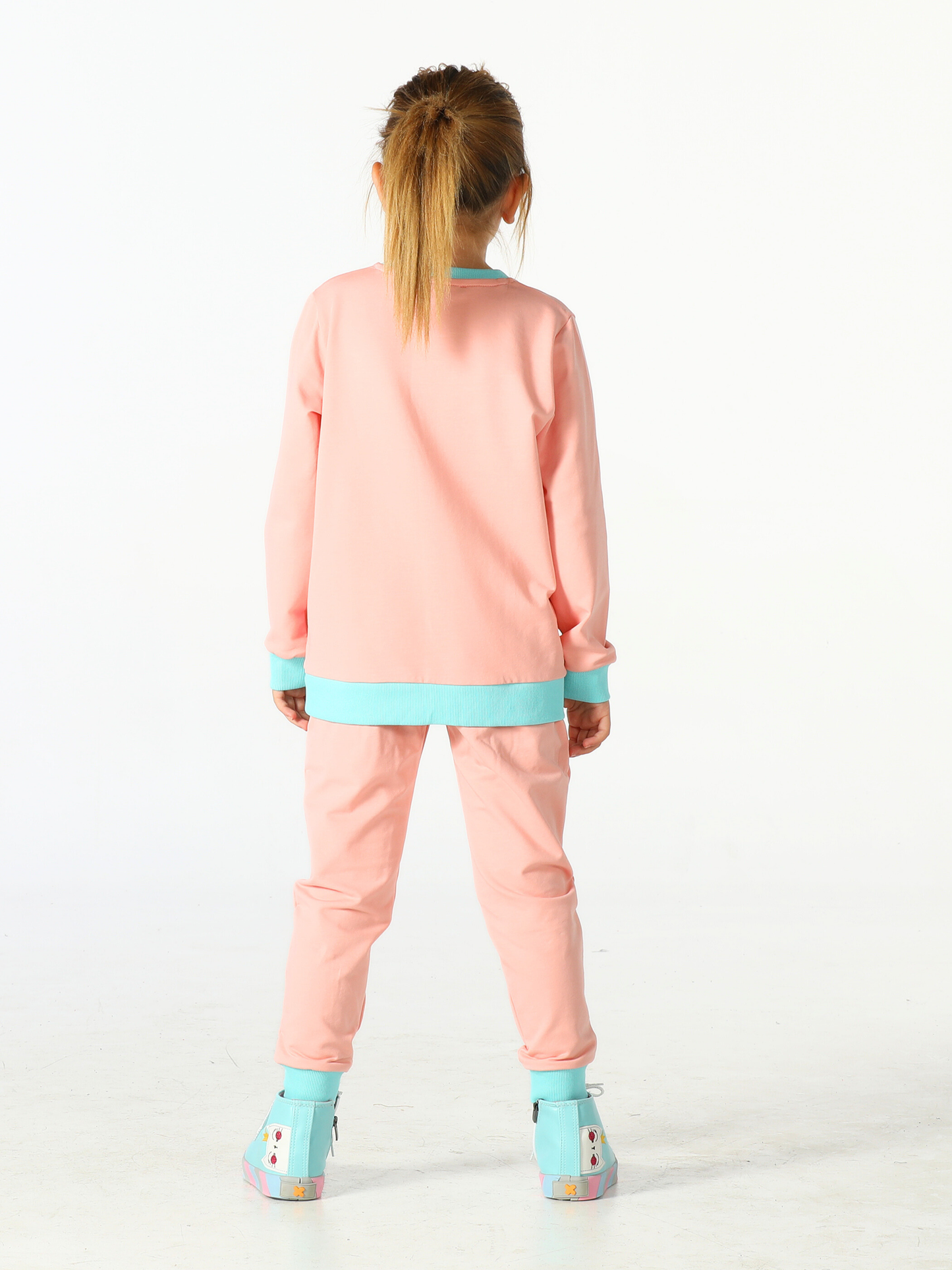 Colorful Giraffe Printed Pink Girls' Tracksuit