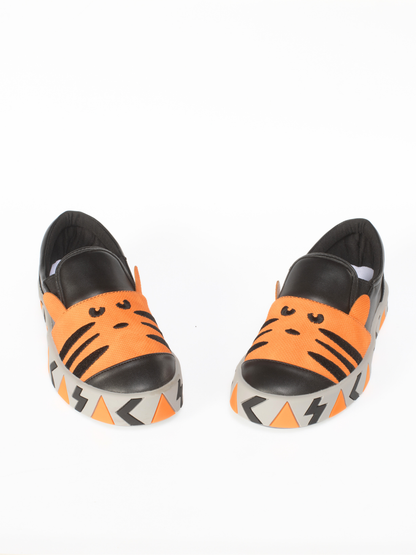 Tiger Black Embroidered Orthopedic Sneakers