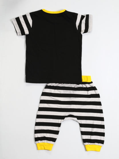 Ensemble Garçon Rock Star – T-shirt Noir & Jogging Rayé (3 à 10 Ans)
